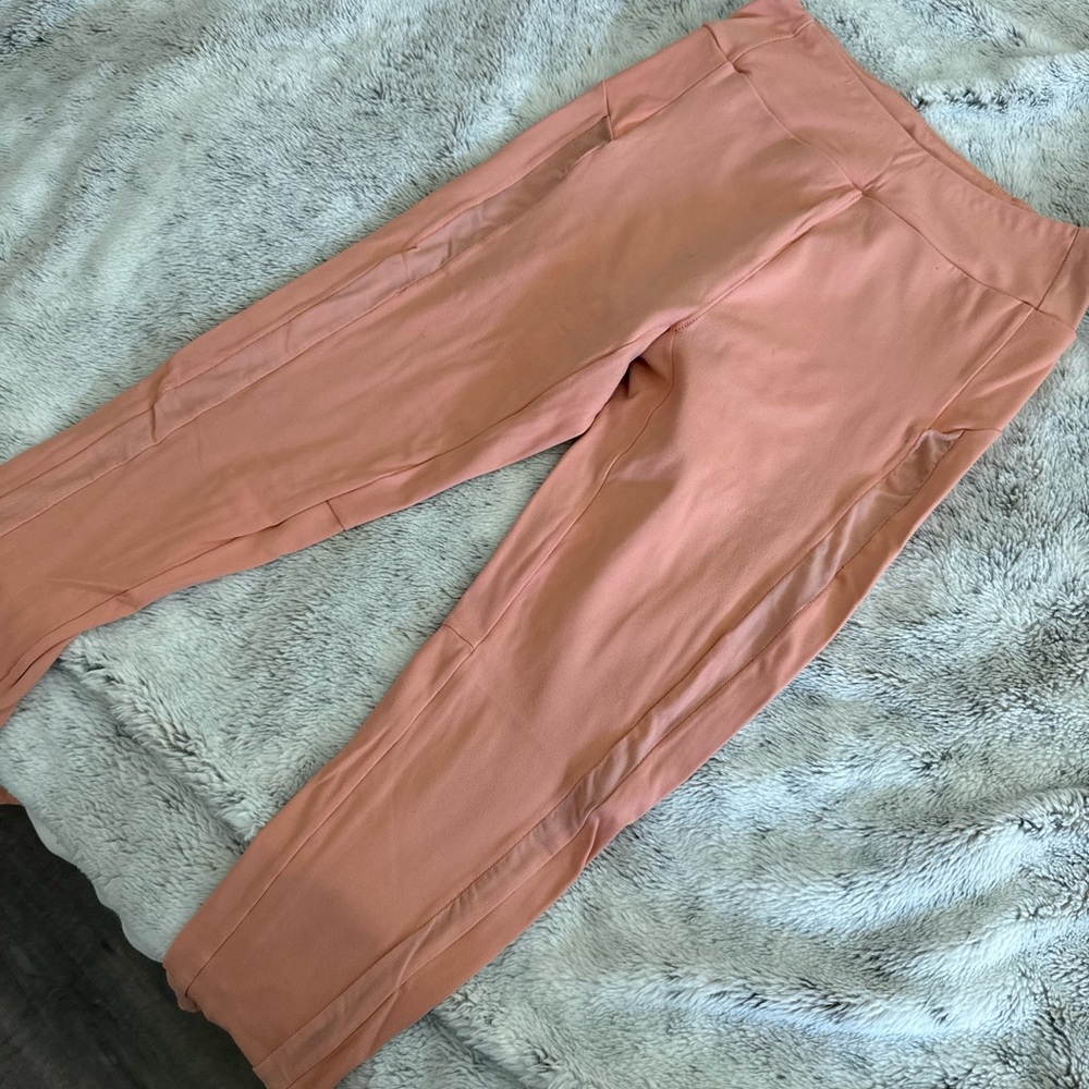 GYMSHARK Peach colored Leggings